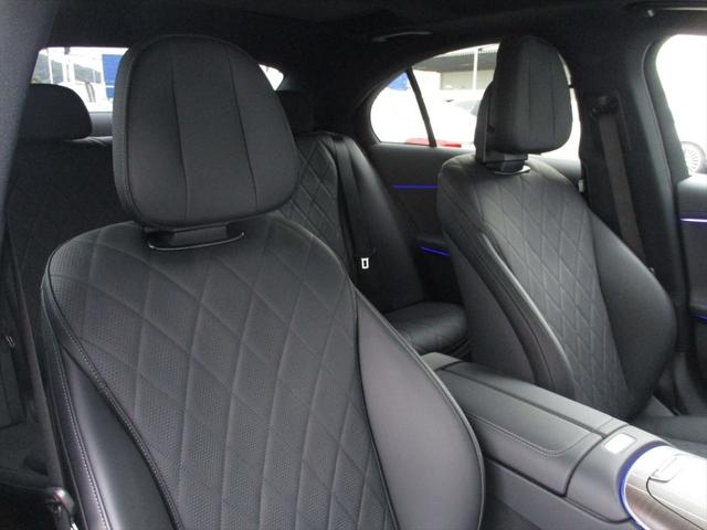 Ｅクラス Ｅ３５０ｅ　スポーツエディションスタードライバーズＰ　デジタルインテリアパッケージ　レザーエクスクルーシブパッケージ　アドバンスドパーキングパッケージ　アドバンスドパッケージ　パノラミックスライディングルーフ　ヘッドアップディスプレイ　ｍｅコネクト（14枚目）