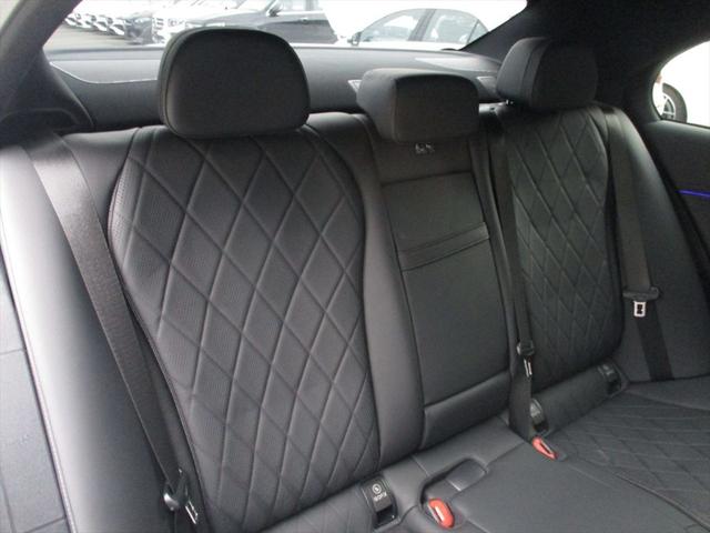 Ｅクラス Ｅ３５０ｅ　スポーツエディションスタードライバーズＰ　デジタルインテリアパッケージ　レザーエクスクルーシブパッケージ　アドバンスドパーキングパッケージ　アドバンスドパッケージ　パノラミックスライディングルーフ　ヘッドアップディスプレイ　ｍｅコネクト（18枚目）