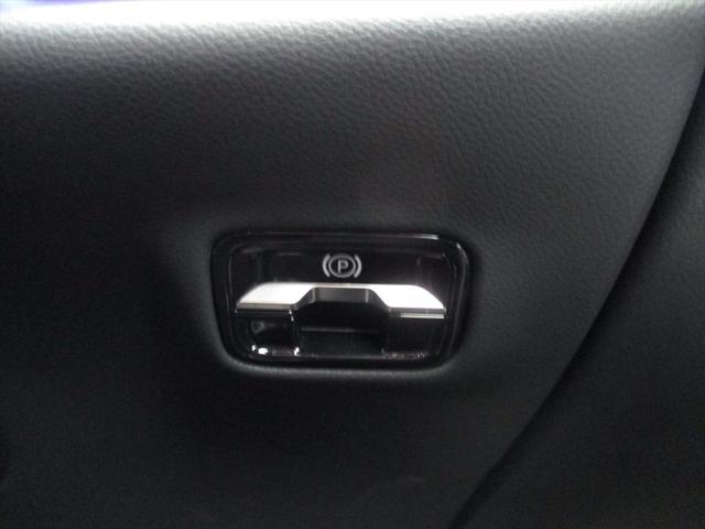 Ｅクラス Ｅ３５０ｅ　スポーツエディションスタードライバーズＰ　デジタルインテリアパッケージ　レザーエクスクルーシブパッケージ　アドバンスドパーキングパッケージ　アドバンスドパッケージ　パノラミックスライディングルーフ　ヘッドアップディスプレイ　ｍｅコネクト（34枚目）