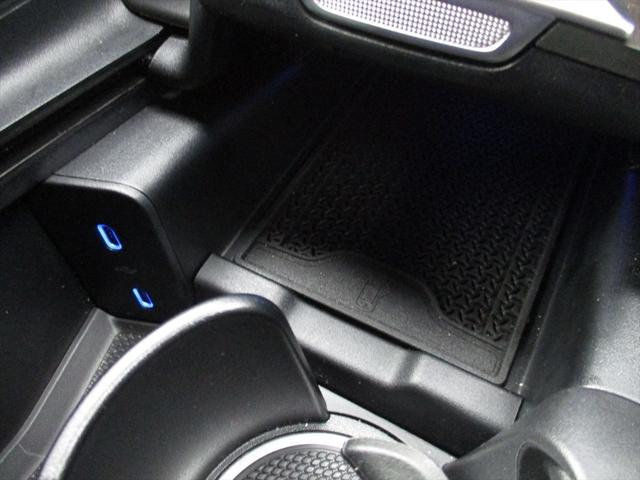 Ｅクラス Ｅ３５０ｅ　スポーツエディションスタードライバーズＰ　デジタルインテリアパッケージ　レザーエクスクルーシブパッケージ　アドバンスドパーキングパッケージ　アドバンスドパッケージ　パノラミックスライディングルーフ　ヘッドアップディスプレイ　ｍｅコネクト（45枚目）