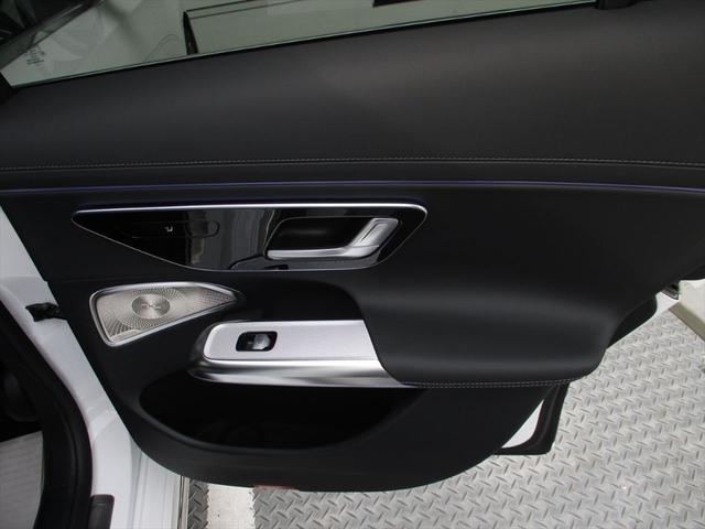 Ｅクラス Ｅ３５０ｅ　スポーツエディションスタードライバーズＰ　デジタルインテリアパッケージ　レザーエクスクルーシブパッケージ　アドバンスドパーキングパッケージ　アドバンスドパッケージ　パノラミックスライディングルーフ　ヘッドアップディスプレイ　ｍｅコネクト（57枚目）