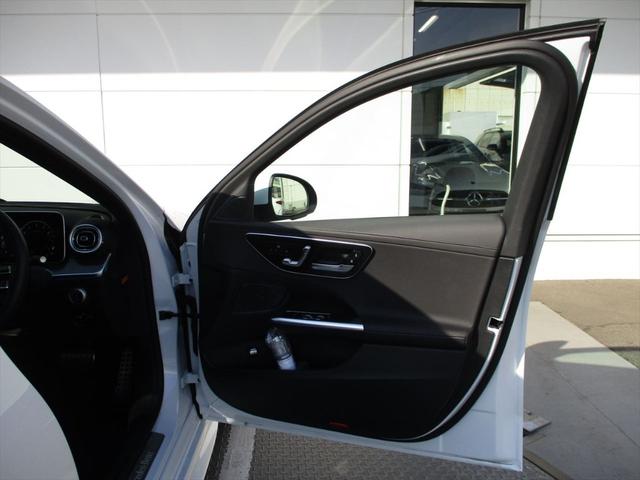 Cクラス C200アバンギャルド AMGラインパッケージ レーダーセーフティーパッケージ meコネクト パワーシート シートヒーター 360度カメラ ETC2.0 ナビゲーション TV パークトロニックシステム 18インチAMGアルミホイール(19枚目)