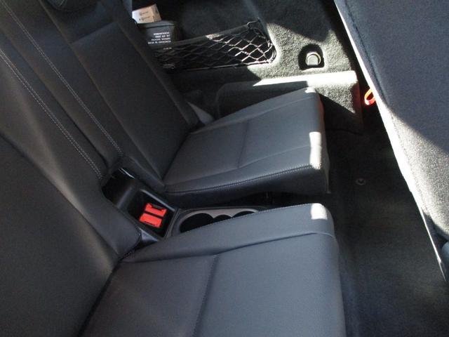 GLE GLE53 4マチック+ デモカー パノラミックスライディングルーフ ヘッドアップディスプレイ 3列シート 7人乗り meコネクト ナッパレザーシート パワーシート シートヒーター シートベンチレーター 360度カメラ(19枚目)