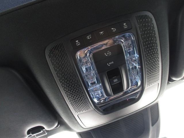 GLE GLE53 4マチック+ デモカー パノラミックスライディングルーフ ヘッドアップディスプレイ 3列シート 7人乗り meコネクト ナッパレザーシート パワーシート シートヒーター シートベンチレーター 360度カメラ(50枚目)