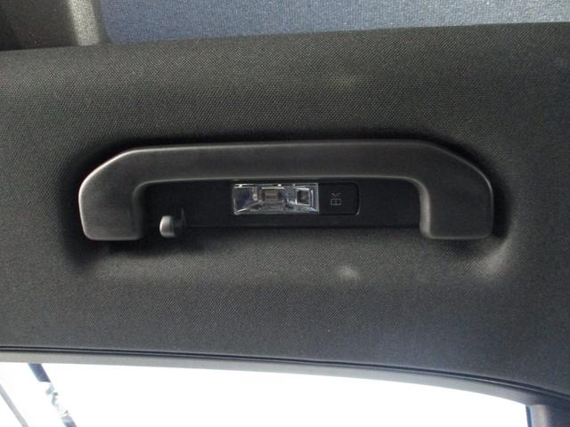 GLE GLE53 4マチック+ デモカー パノラミックスライディングルーフ ヘッドアップディスプレイ 3列シート 7人乗り meコネクト ナッパレザーシート パワーシート シートヒーター シートベンチレーター 360度カメラ(58枚目)