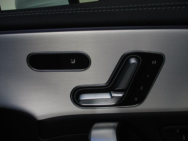 Ａクラスセダン Ａ２００ｄセダンＡＭＧレザエクスクルーシブパッケージ　ＡＭＧラインパッケージ　アドバンスドパッケージ　ヘッドアップディスプレイ　パノラミックスライディングルーフ　ｍｅコネクト　パワーシート　シートヒーター　３６０度カメラ　ＥＴＣ２．０　ナビゲーション（19枚目）