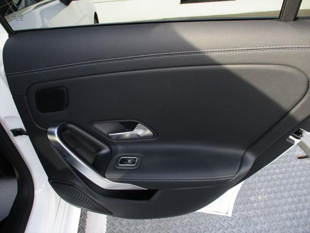 Ａクラスセダン Ａ２００ｄセダンＡＭＧレザエクスクルーシブパッケージ　ＡＭＧラインパッケージ　アドバンスドパッケージ　ヘッドアップディスプレイ　パノラミックスライディングルーフ　ｍｅコネクト　パワーシート　シートヒーター　３６０度カメラ　ＥＴＣ２．０　ナビゲーション（53枚目）