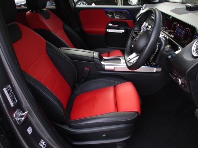 GLB GLB35 4マチック アドバンスドパッケージ パノラミックスライディングルーフ ヘッドアップディスプレイ meコネクト 3列シート 7人乗り レザーシート 革色レッドペッパー パワーシート シートヒーター 360度カメラ(12枚目)