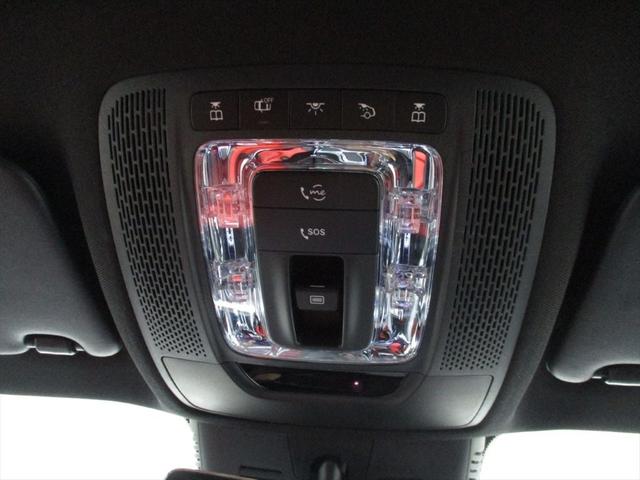 GLB GLB35 4マチック アドバンスドパッケージ パノラミックスライディングルーフ ヘッドアップディスプレイ meコネクト 3列シート 7人乗り レザーシート 革色レッドペッパー パワーシート シートヒーター 360度カメラ(47枚目)