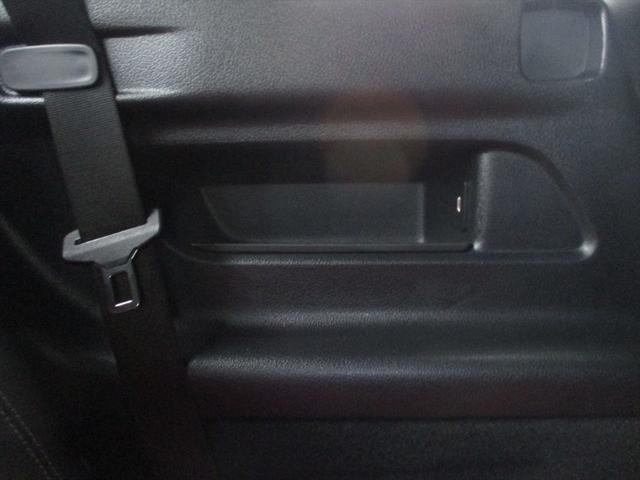 GLB GLB35 4マチック アドバンスドパッケージ パノラミックスライディングルーフ ヘッドアップディスプレイ meコネクト 3列シート 7人乗り レザーシート 革色レッドペッパー パワーシート シートヒーター 360度カメラ(58枚目)