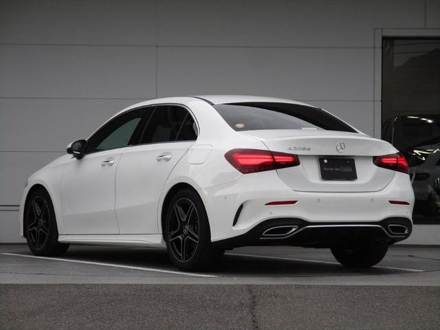 ２４時間専用のオペレーターが対応、故障や、交通事故等による走行不能時において、緊急の応急処置、お車の牽引、ドライバーの移動手段の手配等のサポートを一定の条件にて無料で提供致します。