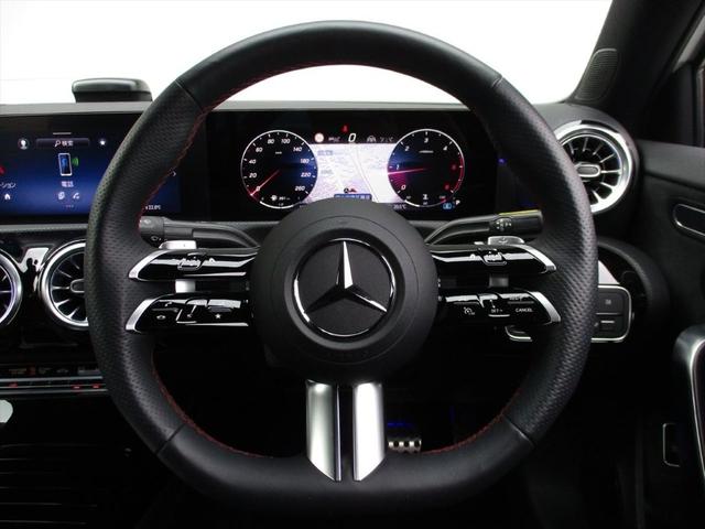 スタンダードローンの通常金利は３６回までが３．９９％、８４回までが４．２９％がご利用可能ですが、キャンペーン等で変動することが有りますので、スタッフまでお問合せ下さい。（実質年率）