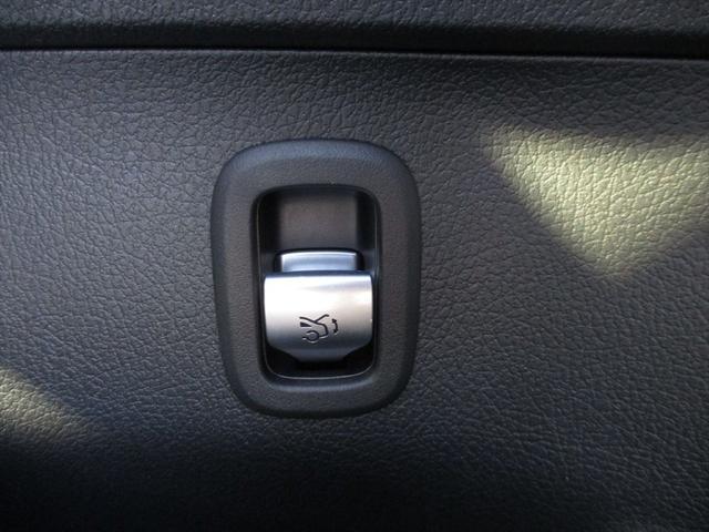 スタンダードローンの通常金利は３６回までが３．９９％、８４回までが４．２９％がご利用可能ですが、キャンペーン等で変動することが有りますので、スタッフまでお問合せ下さい。（実質年率）