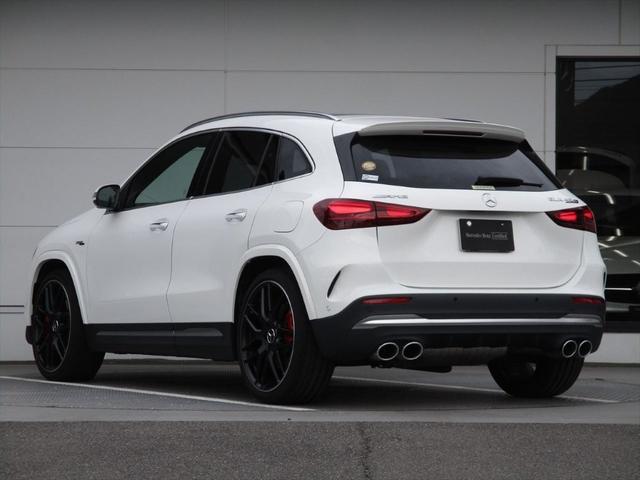 GLAクラス GLA45 S 4マチック+ アドバンスドパッケージ AMGパフォーマンスパッケージ パノラミックスライディングルーフ ヘッドアップディスプレイ meコネクト レザーシート パワーシート シートヒーター 360度カメラ(6枚目)