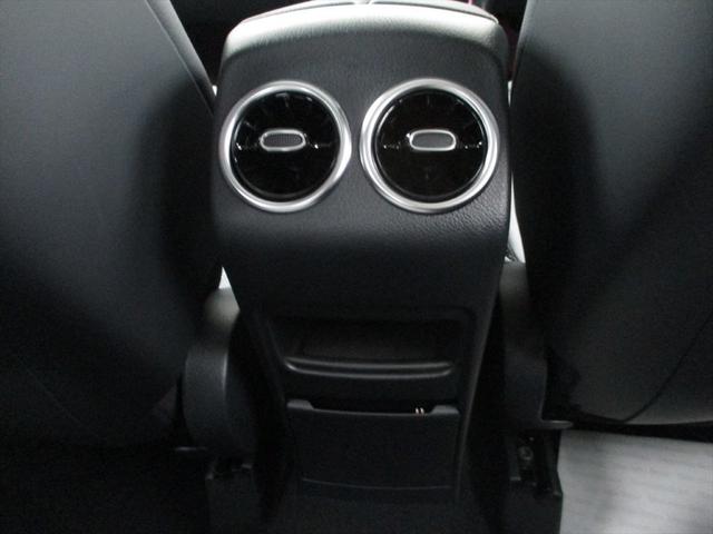 GLAクラス GLA45 S 4マチック+ アドバンスドパッケージ AMGパフォーマンスパッケージ パノラミックスライディングルーフ ヘッドアップディスプレイ meコネクト レザーシート パワーシート シートヒーター 360度カメラ(55枚目)