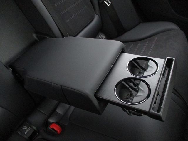 Cクラス C200アバンギャルド AMGラインパッケージ セーフティービジョンパッケージ ドライバーズパッケージ パノラミックスライディングルーフ ヘッドアップディスプレイ meコネクト パワーシート シートヒーター 360度カメラ ETC2.0(56枚目)