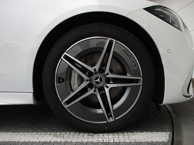 Cクラス C200アバンギャルド AMGラインパッケージ セーフティービジョンパッケージ ドライバーズパッケージ パノラミックスライディングルーフ ヘッドアップディスプレイ meコネクト パワーシート シートヒーター 360度カメラ ETC2.0(66枚目)