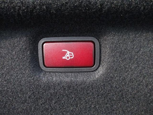 ＳＬ ＳＬ４３　ワンオーナー　ヘッドアップディスプレイ　ｍｅコネクト　ナッパレザーシート　パワーシート　シートヒーター　シートベンチレーター　３６０度カメラ　ＥＴＣ２．０　ナビゲーション　ＴＶ（13枚目）