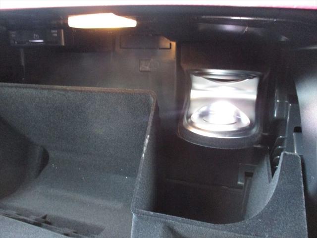 ＧＬＥ ＧＬＥ６３　Ｓ　４マチック＋　ワンオーナー　ＡＭＧデザインパッケージプラス　ナッパレザーシート　２２インチＡＭＧアルミホイール　パノラミックスライディングルーフ　ヘッドアップディスプレイ　ｍｅコネクト　パワーシート　シートヒーター（53枚目）