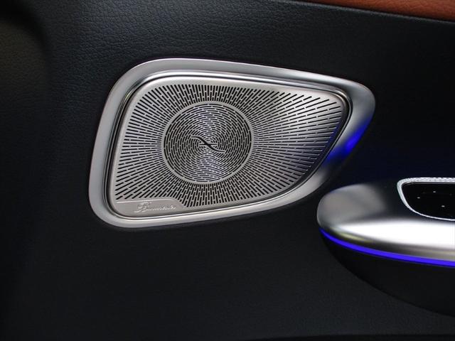 スタンダードローンの通常金利は３６回までが３．９９％、８４回までが４．２９％がご利用可能ですが、キャンペーン等で変動することが有りますので、スタッフまでお問合せ下さい。（実質年率）