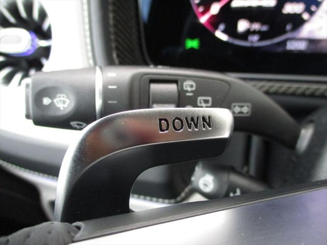 Ｇクラス Ｇ６３　ローンチエディション　ワンオーナー　プラチナホワイトナッパレザーシート　ガラススライディングルーフ　レーダーセーフティーパッケージ　パワーシート　シートヒーター　シートベンチレーター　Ｗエアコン（31枚目）