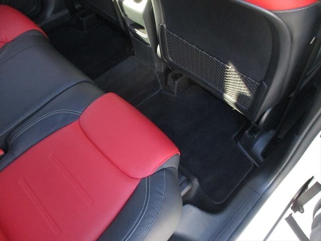 ＧＬＢ ＧＬＢ２００ｄ　４マチックＡＭＧレザエクスクルシブＰ　ワンオーナー　ＡＭＧラインパッケージ　アドバンスドパッケージ　パノラミックスライディングルーフ　ヘッドアップディスプレイ　３列シート　７人乗り　ｍｅコネクト　パワーシート　シートヒーター（16枚目）