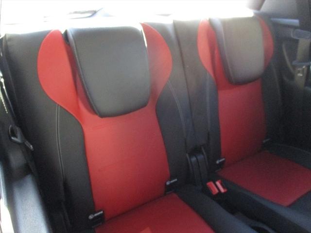 ＧＬＢ ＧＬＢ２００ｄ　４マチックＡＭＧレザエクスクルシブＰ　ワンオーナー　ＡＭＧラインパッケージ　アドバンスドパッケージ　パノラミックスライディングルーフ　ヘッドアップディスプレイ　３列シート　７人乗り　ｍｅコネクト　パワーシート　シートヒーター（18枚目）