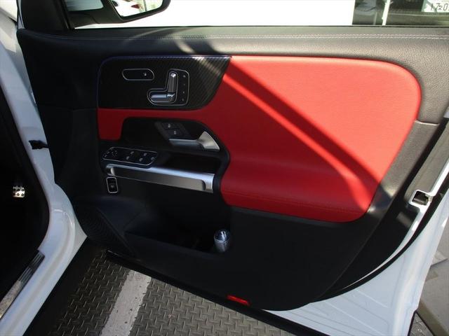 ＧＬＢ ＧＬＢ２００ｄ　４マチックＡＭＧレザエクスクルシブＰ　ワンオーナー　ＡＭＧラインパッケージ　アドバンスドパッケージ　パノラミックスライディングルーフ　ヘッドアップディスプレイ　３列シート　７人乗り　ｍｅコネクト　パワーシート　シートヒーター（24枚目）