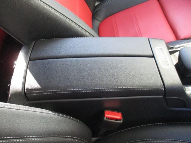 ＧＬＢ ＧＬＢ２００ｄ　４マチックＡＭＧレザエクスクルシブＰ　ワンオーナー　ＡＭＧラインパッケージ　アドバンスドパッケージ　パノラミックスライディングルーフ　ヘッドアップディスプレイ　３列シート　７人乗り　ｍｅコネクト　パワーシート　シートヒーター（46枚目）