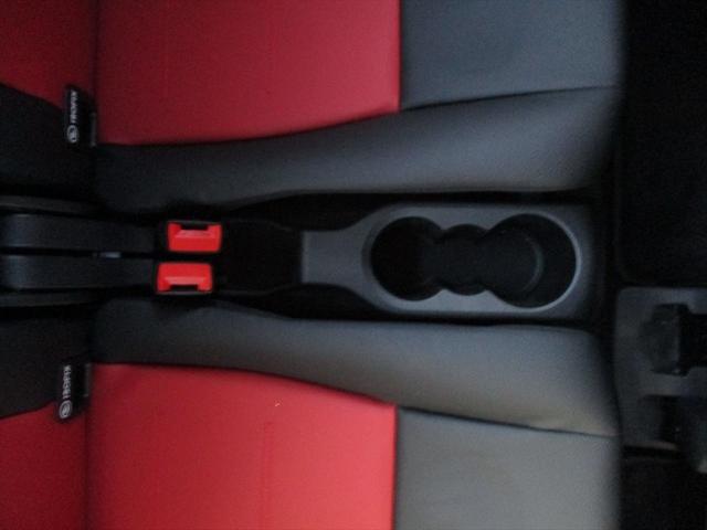 ＧＬＢ ＧＬＢ２００ｄ　４マチックＡＭＧレザエクスクルシブＰ　ワンオーナー　ＡＭＧラインパッケージ　アドバンスドパッケージ　パノラミックスライディングルーフ　ヘッドアップディスプレイ　３列シート　７人乗り　ｍｅコネクト　パワーシート　シートヒーター（60枚目）