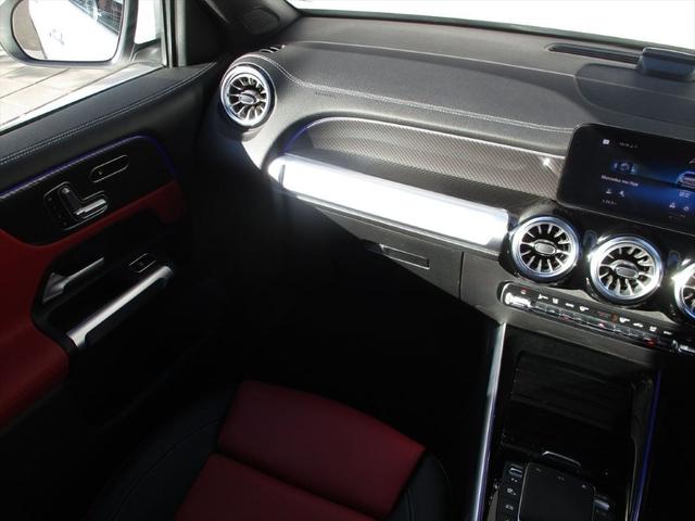 ＧＬＢ ＧＬＢ２００ｄ　４マチックＡＭＧレザエクスクルシブＰ　ワンオーナー　ＡＭＧラインパッケージ　アドバンスドパッケージ　パノラミックスライディングルーフ　ヘッドアップディスプレイ　３列シート　７人乗り　ｍｅコネクト　パワーシート　シートヒーター（65枚目）