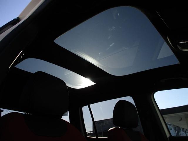 ＧＬＢ ＧＬＢ２００ｄ　４マチックＡＭＧレザエクスクルシブＰ　ワンオーナー　ＡＭＧラインパッケージ　アドバンスドパッケージ　パノラミックスライディングルーフ　ヘッドアップディスプレイ　３列シート　７人乗り　ｍｅコネクト　パワーシート　シートヒーター（66枚目）