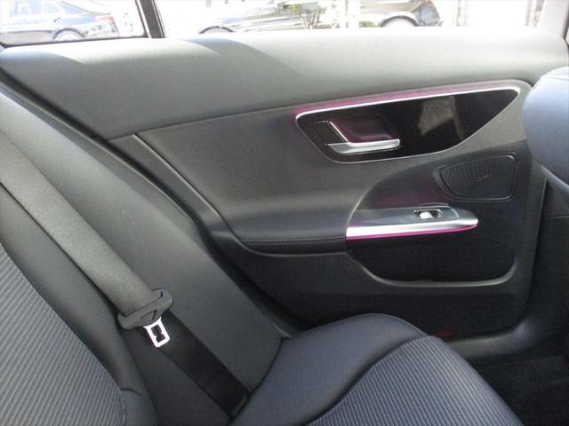 Ｃクラス Ｃ２２０ｄアバンギャルド　セーフティービジョンパッケージ　レーダーセーフティーパッケージ　ヘッドアップディスプレイ　ｍｅコネクト　パワーシート　シートヒーター　３６０度カメラ　ＥＴＣ２．０　ナビゲーション　ＴＶ（56枚目）