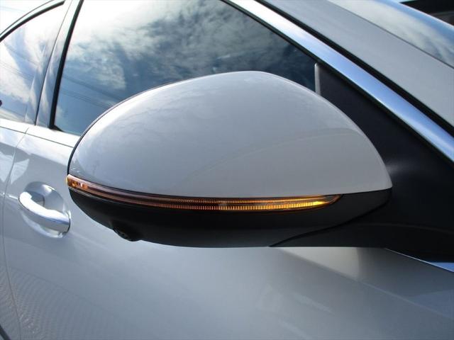 Ｃクラス Ｃ２２０ｄアバンギャルド　セーフティービジョンパッケージ　レーダーセーフティーパッケージ　ヘッドアップディスプレイ　ｍｅコネクト　パワーシート　シートヒーター　３６０度カメラ　ＥＴＣ２．０　ナビゲーション　ＴＶ（62枚目）