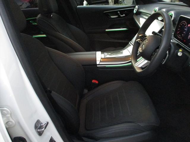 Cクラス C220dアバンギャルド AMGラインパッケージ セーフティービジョンパッケージ パノラミックスライディングルーフ ヘッドアップディスプレイ meコネクト パワーシート シートヒーター 360度カメラ ETC2.0 ナビゲーション TV(13枚目)