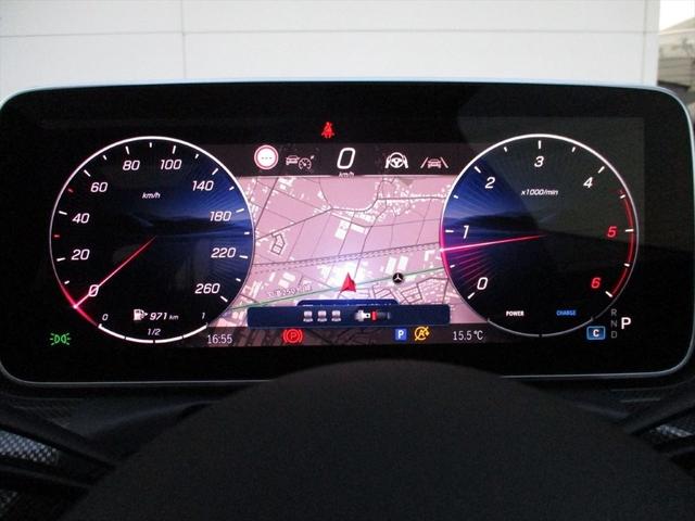 Cクラス C220dアバンギャルド AMGラインパッケージ セーフティービジョンパッケージ パノラミックスライディングルーフ ヘッドアップディスプレイ meコネクト パワーシート シートヒーター 360度カメラ ETC2.0 ナビゲーション TV(25枚目)