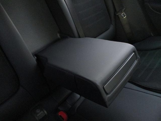 Cクラス C220dアバンギャルド AMGラインパッケージ セーフティービジョンパッケージ パノラミックスライディングルーフ ヘッドアップディスプレイ meコネクト パワーシート シートヒーター 360度カメラ ETC2.0 ナビゲーション TV(52枚目)