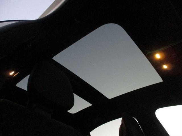 Cクラス C220dアバンギャルド AMGラインパッケージ セーフティービジョンパッケージ パノラミックスライディングルーフ ヘッドアップディスプレイ meコネクト パワーシート シートヒーター 360度カメラ ETC2.0 ナビゲーション TV(60枚目)