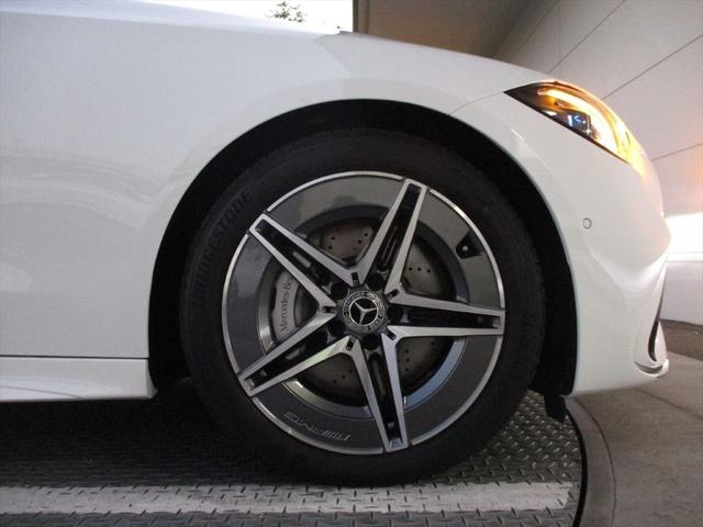 Cクラス C220dアバンギャルド AMGラインパッケージ セーフティービジョンパッケージ パノラミックスライディングルーフ ヘッドアップディスプレイ meコネクト パワーシート シートヒーター 360度カメラ ETC2.0 ナビゲーション TV(64枚目)