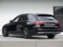 Ｅクラスステーションワゴン Ｅ３００　ステーションワゴン　エクスクルーシブ　デジタルインテリアパッケージ　レザーエクスクルーシブパッケージ　パノラミックスライディングルーフ　ヘッドアップディスプレイ　ｍｅコネクト　エアサスペンション　レザーシート　シートヒーター（6枚目）