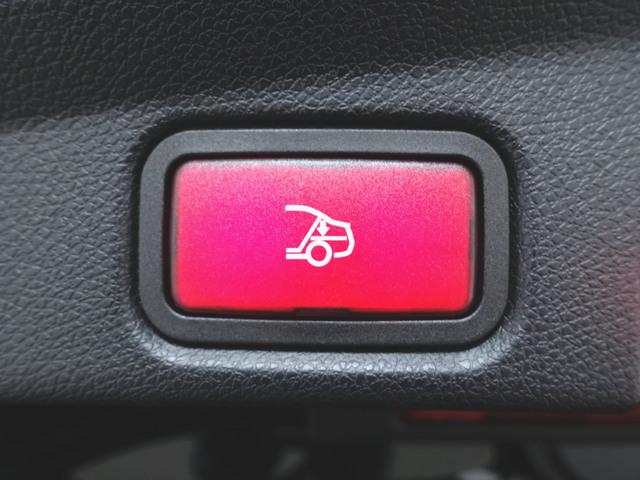 Ｅクラス Ｅ２００　カブリオレ　スポーツ　レザーパッケージ　Ｂｌｕｅｔｏｏｔｈ接続　ＥＴＣ　ＬＥＤヘッドライト　ＴＶ　アイドリングストップ　クルーズコントロール　コネクテッド機能　サイドカメラ　シートヒーター　トランクスルー　ナビ（33枚目）