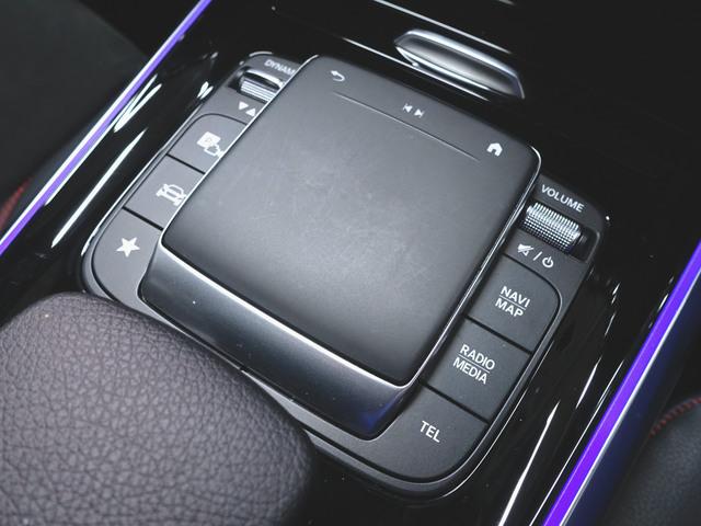 ＥＱＡ ＥＱＡ２５０　ＡＭＧライン　ナビゲーションパッケージ　Ｂｌｕｅｔｏｏｔｈ接続　ＥＴＣ　ＬＥＤヘッドライト　ＴＶ　クルーズコントロール　コネクテッド機能　サイドカメラ　サンルーフ・ガラスルーフ　シートヒーター　トランクスルー　ナビ（19枚目）