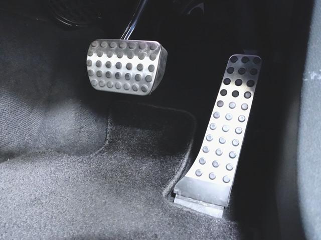 Cクラス C180 アバンギャルド AMGライン レーダーセーフティーパッケージ ベーシックパッケージ Bluetooth接続 ETC LEDヘッドライト TV アイドリングストップ クルーズコントロール コネクテッド機能 サンルーフ・ガラスルーフ(9枚目)