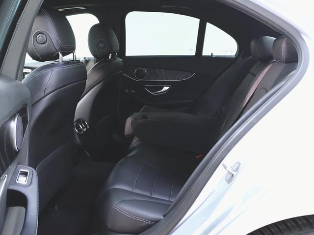 Cクラス C180 アバンギャルド AMGライン レーダーセーフティーパッケージ ベーシックパッケージ Bluetooth接続 ETC LEDヘッドライト TV アイドリングストップ クルーズコントロール コネクテッド機能 サンルーフ・ガラスルーフ(32枚目)