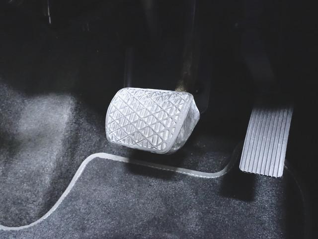 ＧＬＢ ＧＬＢ２００　ｄ　ナビゲーションパッケージ　３列シート　Ｂｌｕｅｔｏｏｔｈ接続　ＥＴＣ　ＬＥＤヘッドライト　ＴＶ　アイドリングストップ　クルーズコントロール　コネクテッド機能　サイドカメラ　シートヒーター（9枚目）