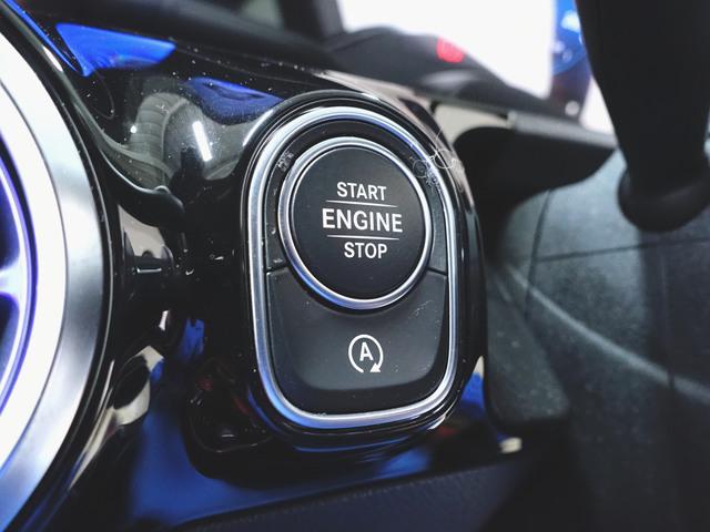 ＧＬＡクラス ＧＬＡ２００　ｄ　４マチック　ＡＭＧラインパッケージ　ＡＭＧレザーエクスクルーシブパッケージ　アドバンスドパッケージ　Ｂｌｕｅｔｏｏｔｈ接続　ＥＴＣ　ＬＥＤヘッドライト　ＴＶ　アイドリングストップ　クルーズコントロール（15枚目）