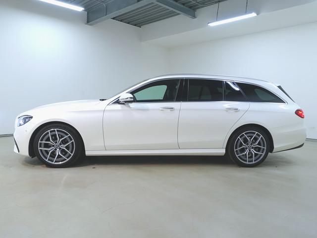 Eクラスステーションワゴン E200 ステーションワゴン スポーツ AMGインテリアパッケージ エクスクルーシブパッケージ Bluetooth接続 ETC LEDヘッドライト TV アイドリングストップ クルーズコントロール コネクテッド機能 サイドカメラ(4枚目)