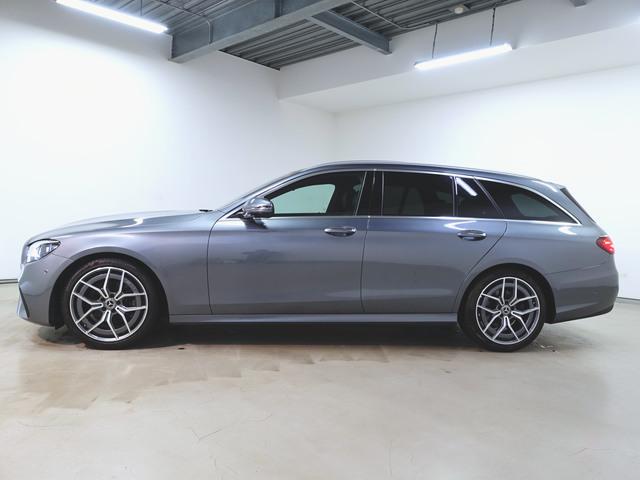 Eクラスステーションワゴン E220 d ステーションワゴン スポーツ AMGラインインテリアパッケージ エクスクルーシブパッケージ Bluetooth接続 ETC LEDヘッドライト TV アイドリングストップ クルーズコントロール コネクテッド機能 サイドカメラ(4枚目)