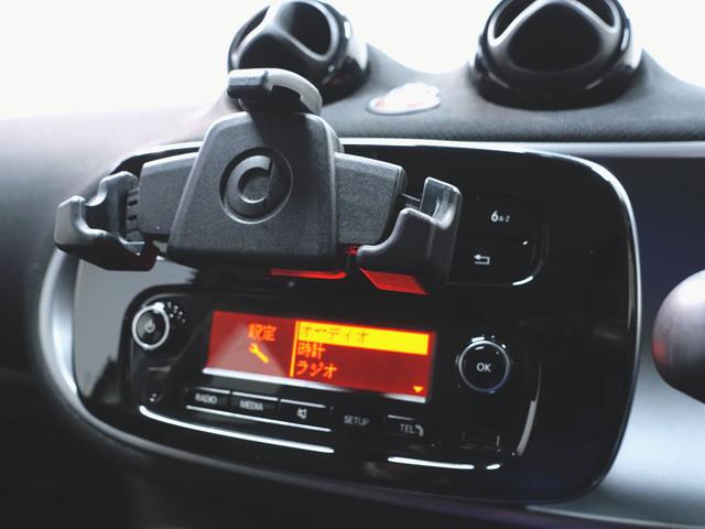 スマートフォーフォー プライム Bluetooth接続 ETC アイドリングストップ クルーズコントロール シートヒーター トランクスルー フロアマット 横滑り防止装置 音楽プレーヤー接続 定期点検記録簿 盗難防止(15枚目)