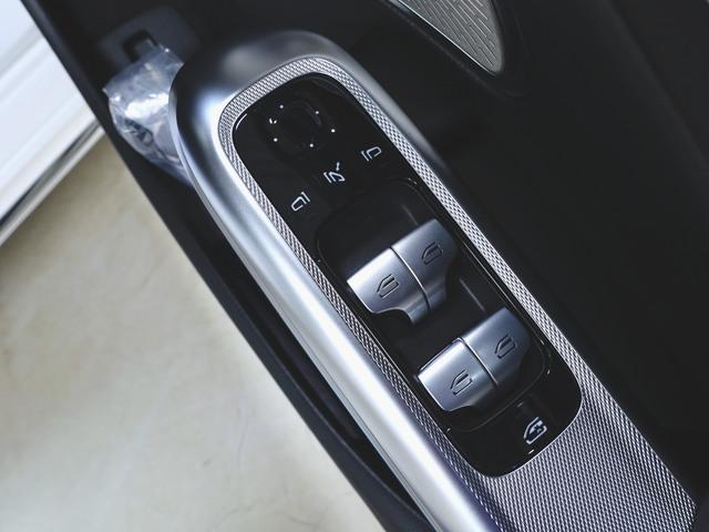 Eクラス E300 エクスクルーシブ AMGラインパッケージ レザーエクスクルーシブパッケージ Bluetooth接続 ETC LEDヘッドライト TV アイドリングストップ クルーズコントロール コネクテッド機能 サイドカメラ(21枚目)